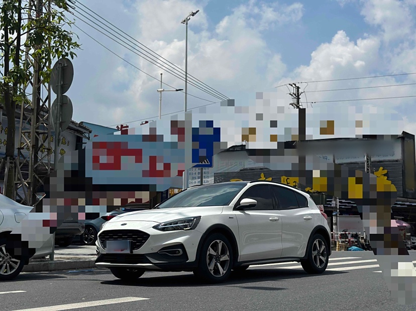 Ford Focus Active 2021 car image 