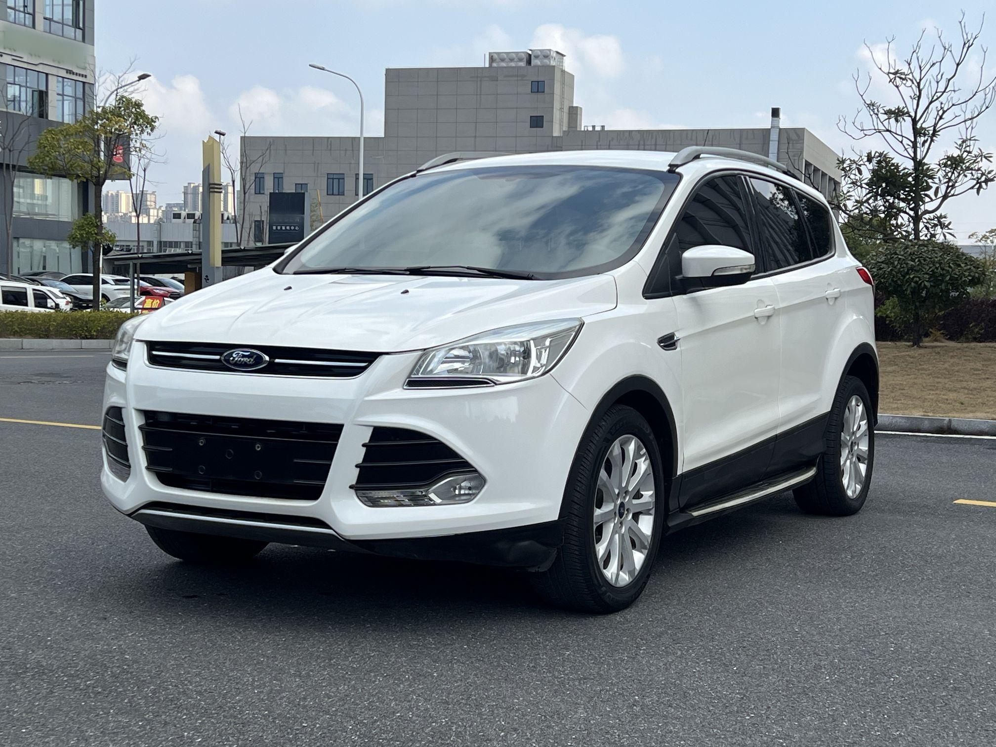 Ford Kuga 2016 car image 