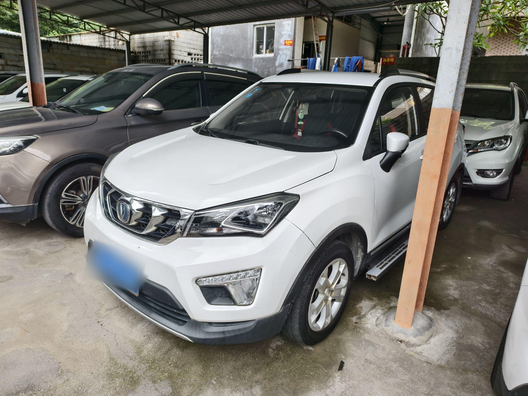 Changan CS15 EV 2016 car image 