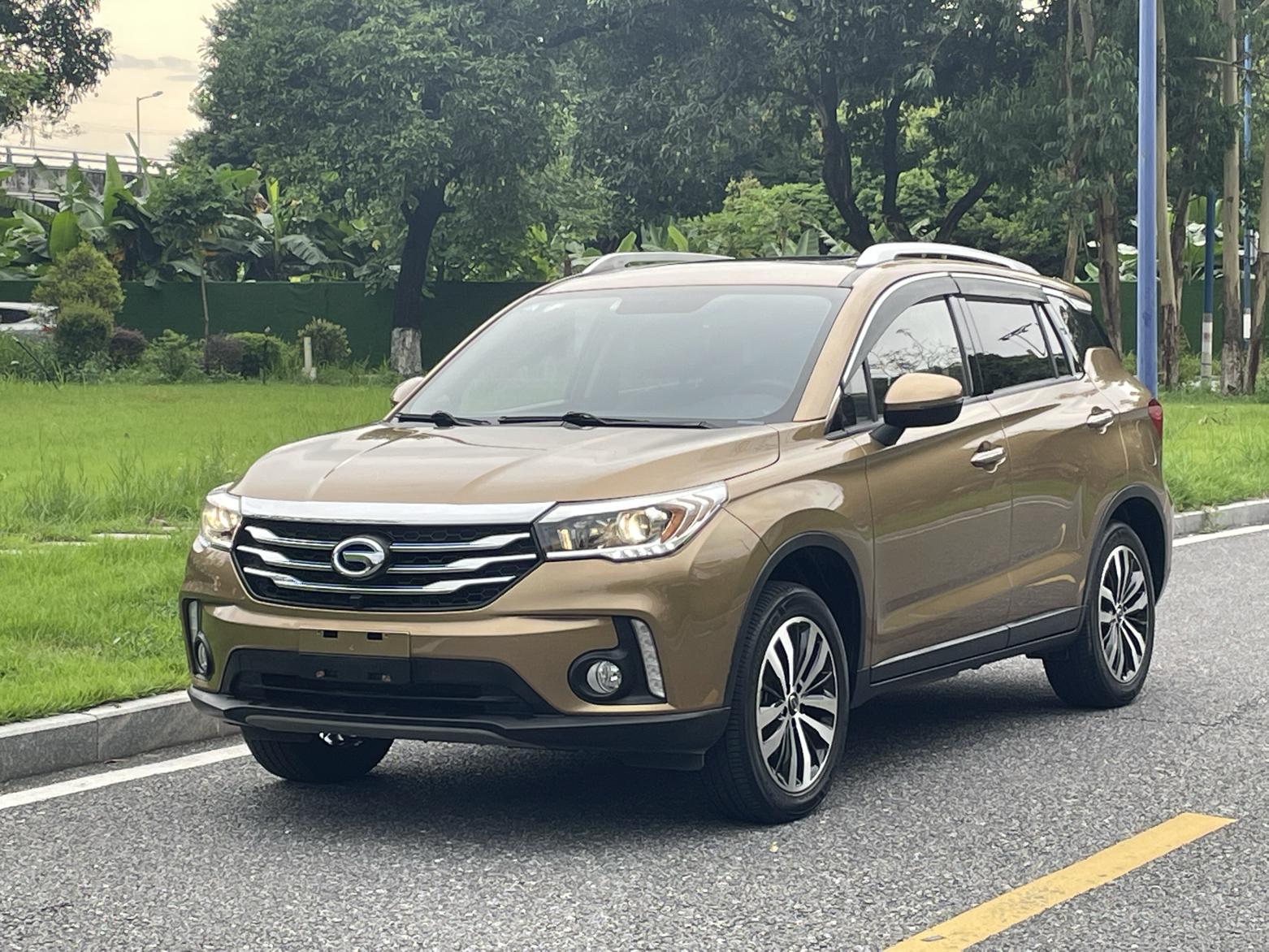 GAC Trumpchi GS4 New Energy 2018 GAC Trumpchi GS4 New Energy 2018 car image