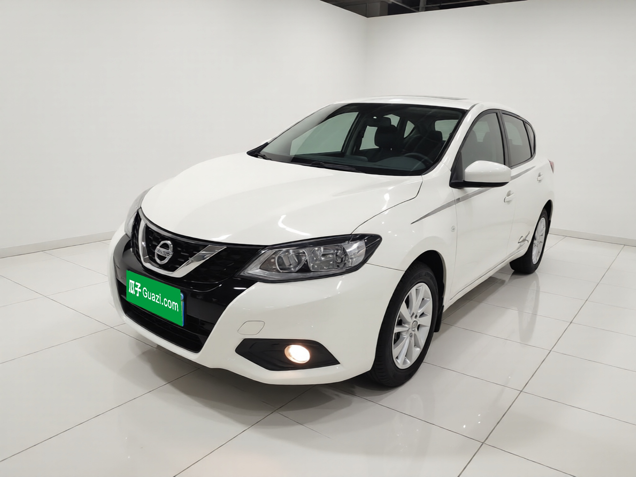 Nissan TIIDA 2017 汽车图片 