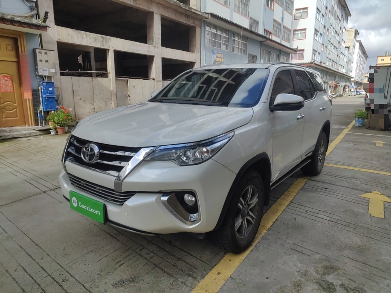 Toyota Fortuner 2018 汽车图片 