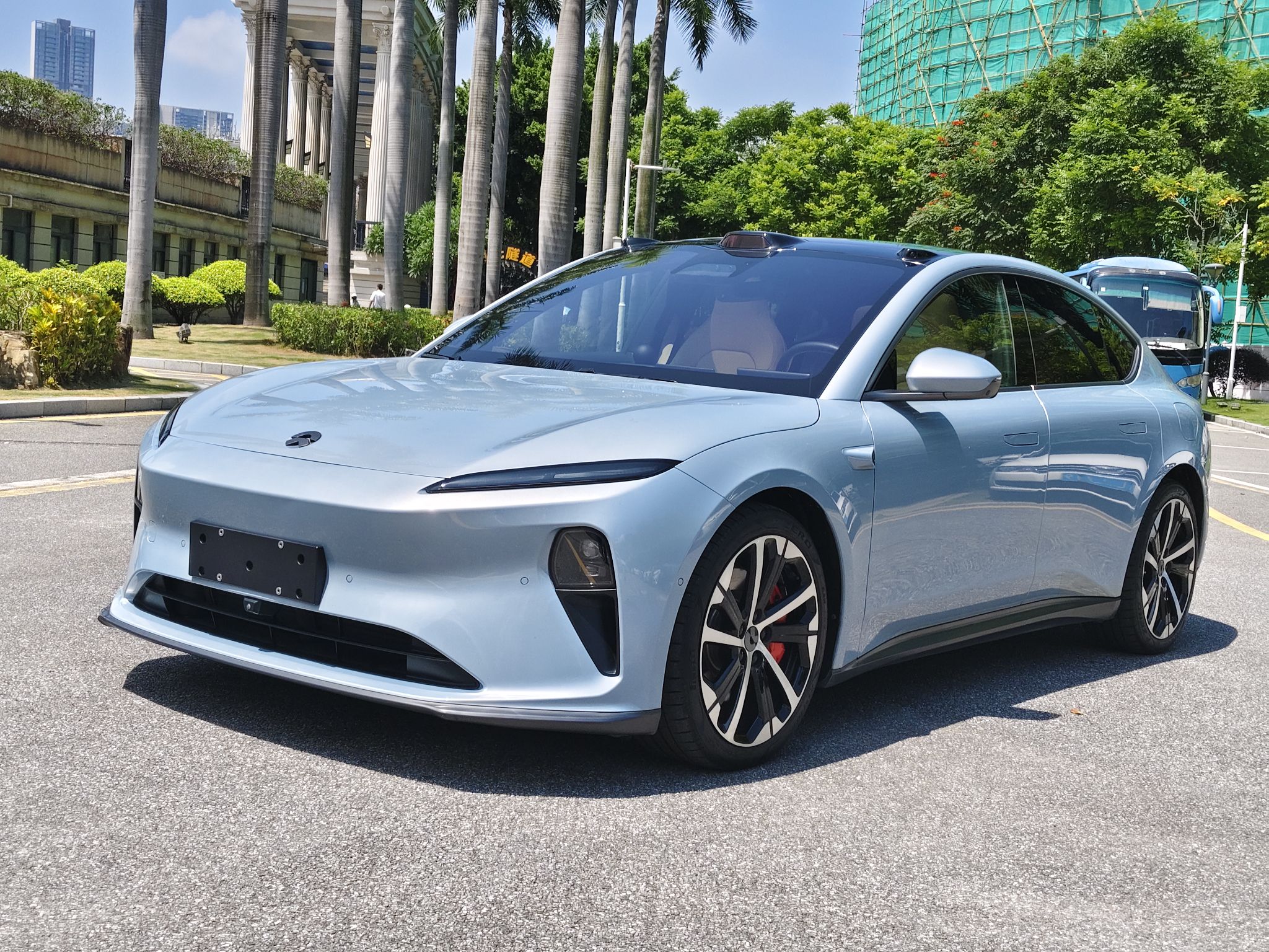NIO ET5 2023 صورة سيارة 