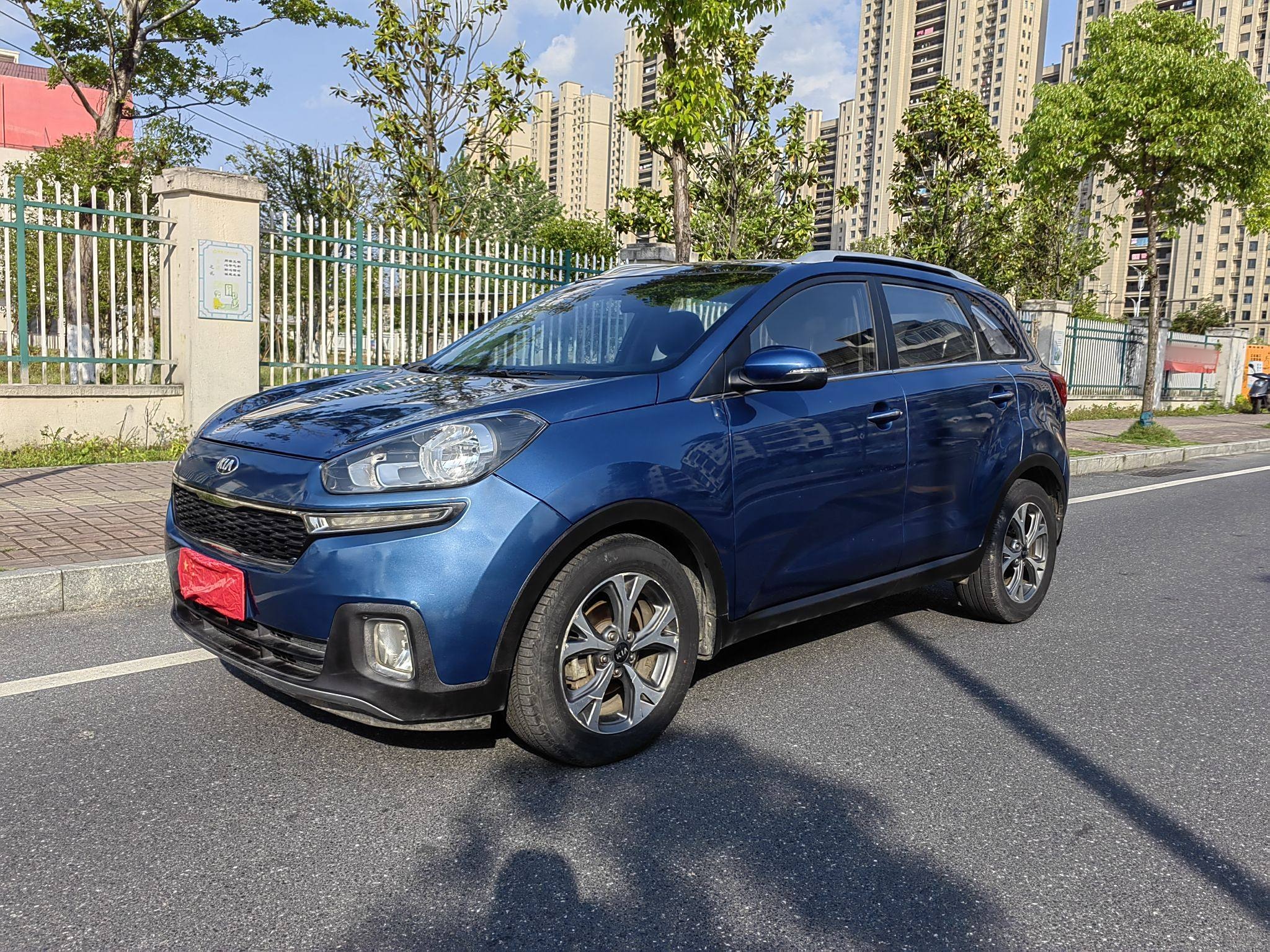 Kia Stonic 2016 汽车图片 