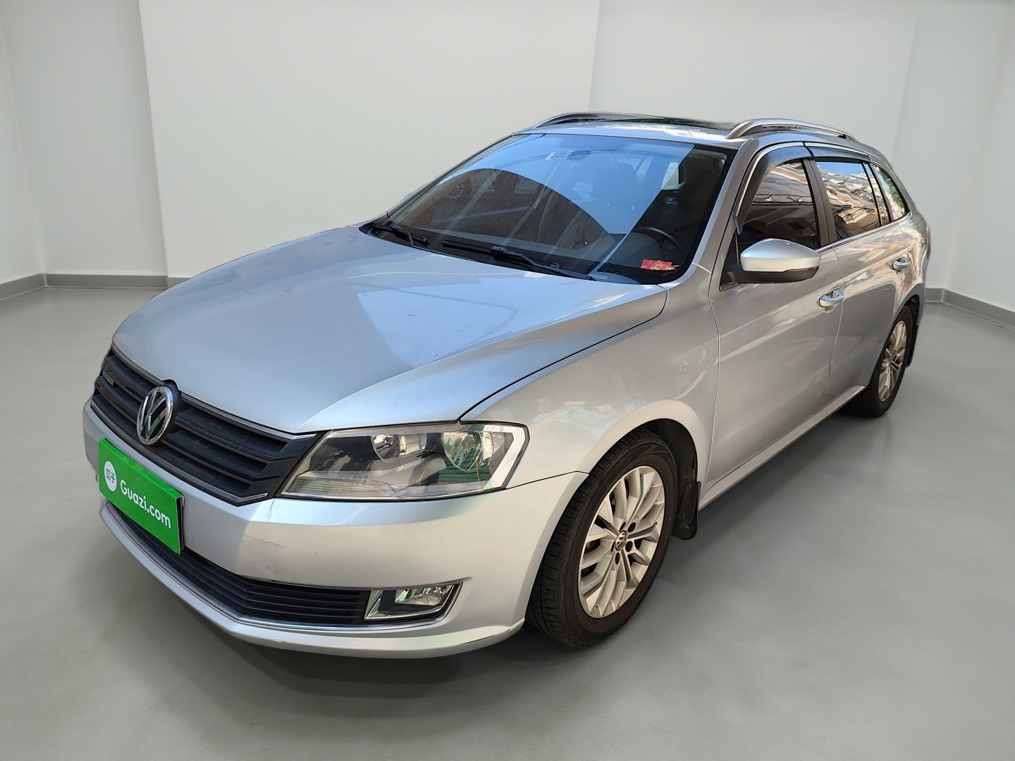 Volkswagen Gran Lavida 2013 Volkswagen Gran Lavida 2013 car image