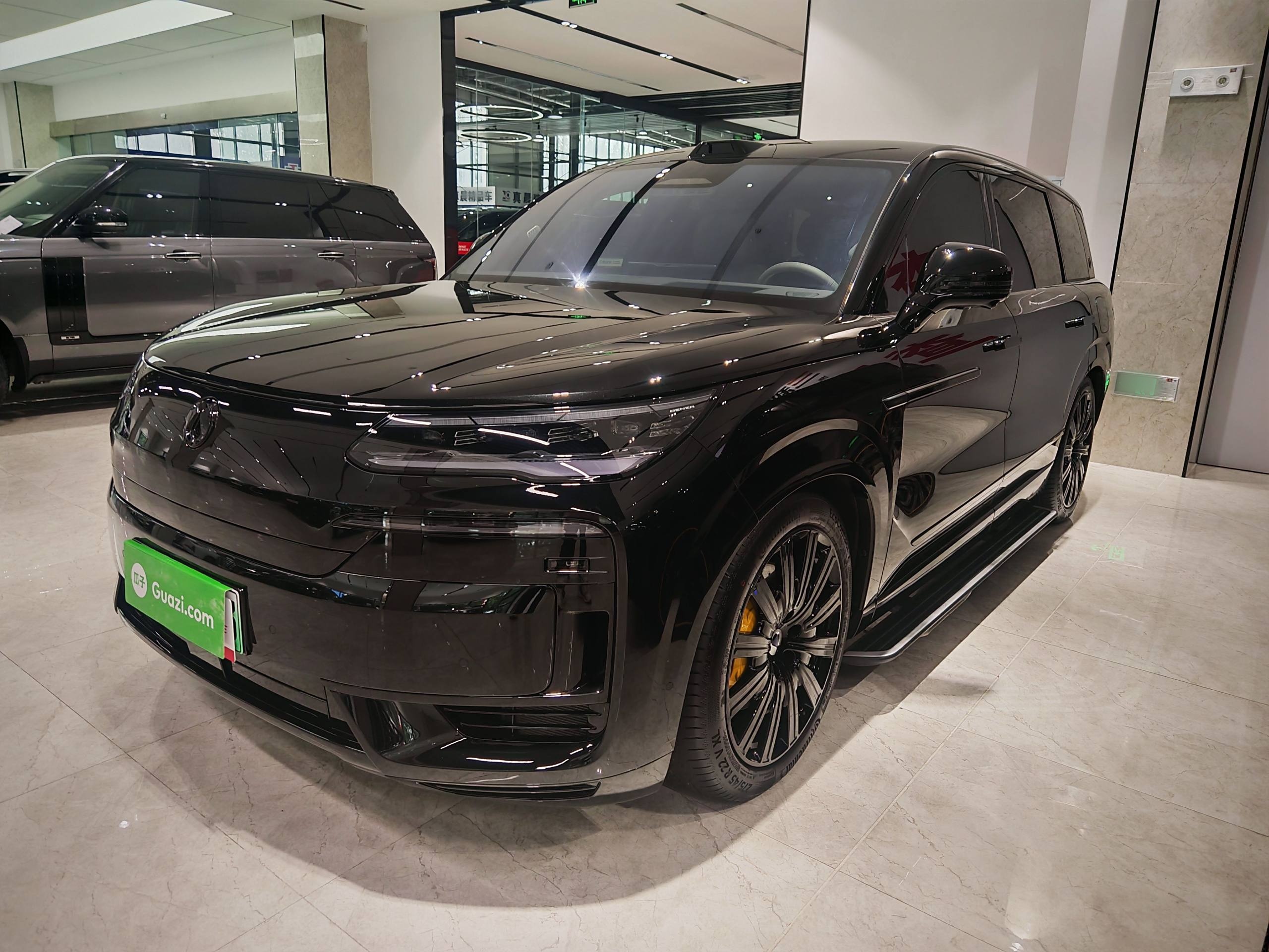 Denza N9 2025 car image 