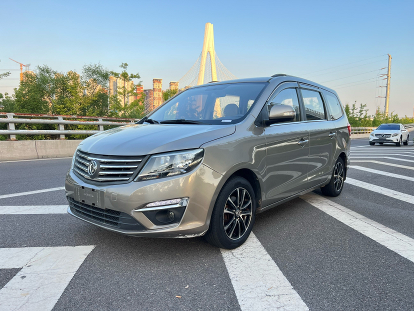 Forthing S500 2015 car image 