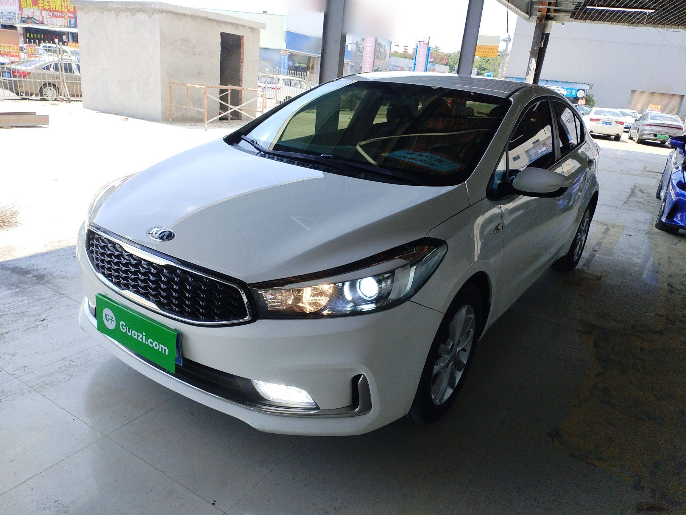 Kia K3 2017 Kia K3 2017 car image
