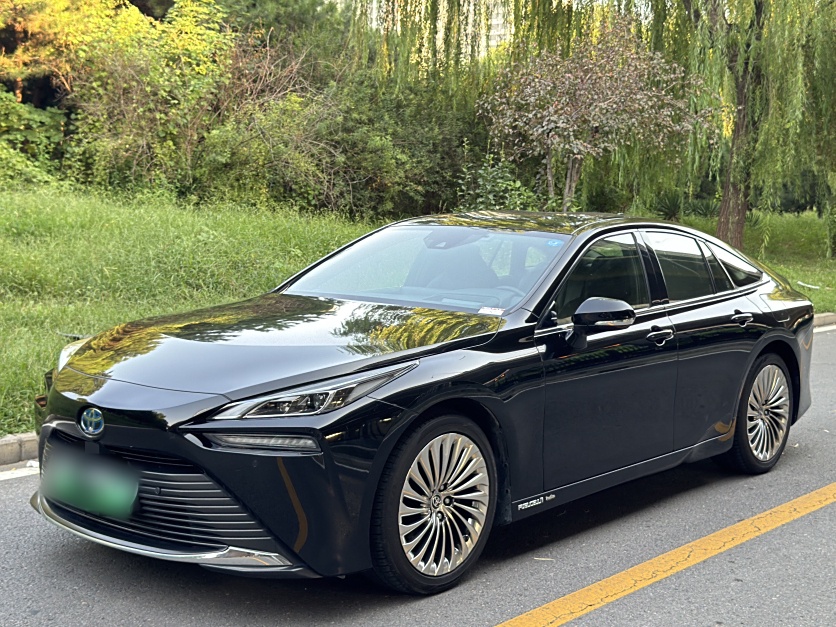 Toyota Mirai 2023 immagine di auto 