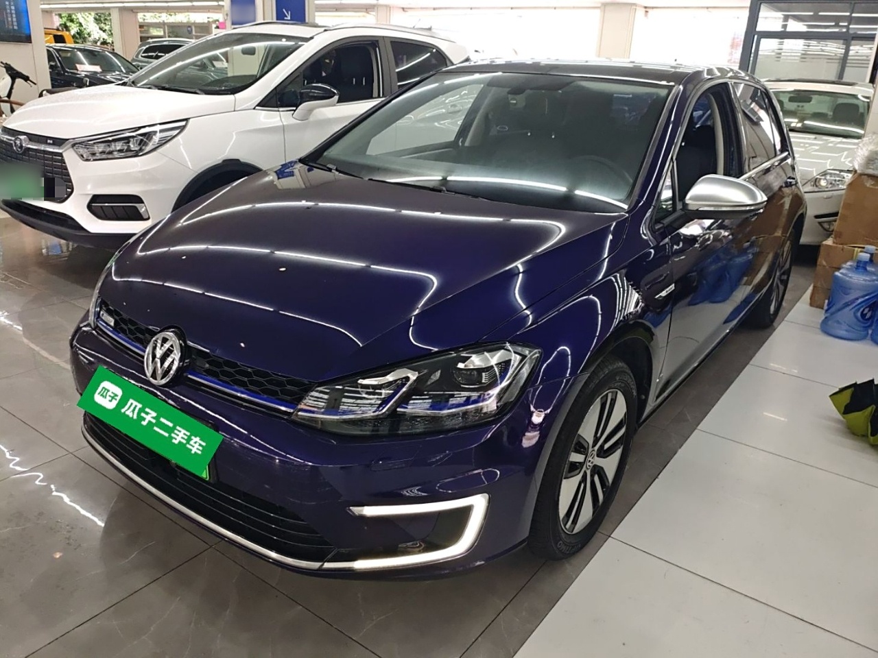 Volkswagen Golf Pure Electric 2020 Volkswagen Golf Pure Electric 2020 car image