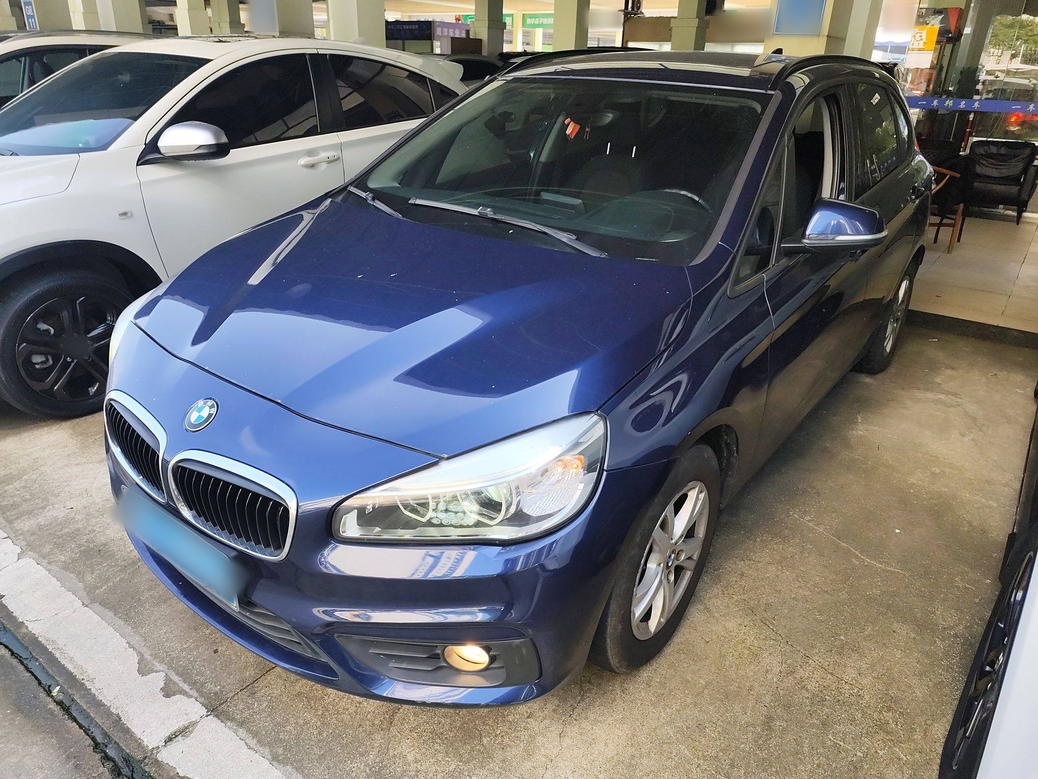 BMW 2 Series Tourer 2017 car image 