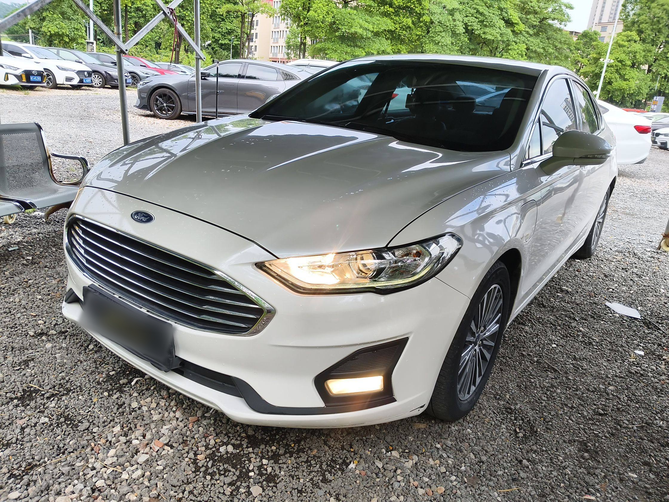 Ford Mondeo New Energy 2020 car image 