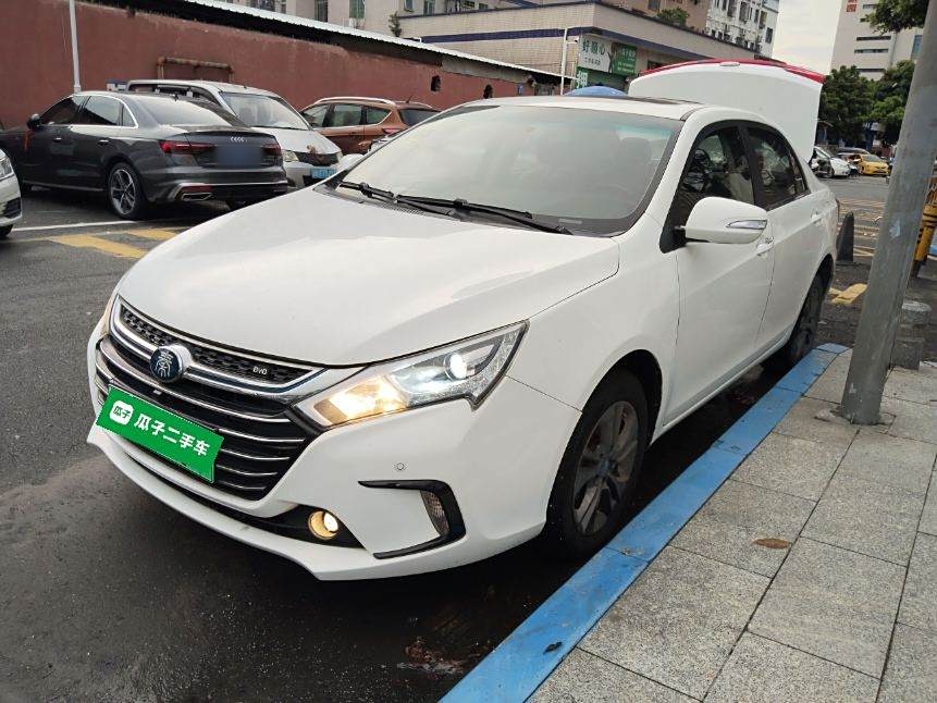 BYD Qin New Energy 2018 car image 