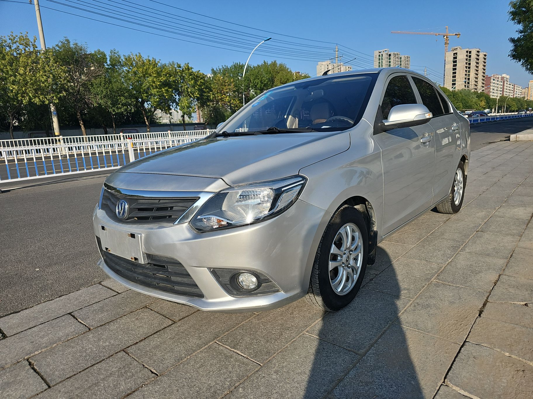 长安 悦翔V3 2016 汽车图片 