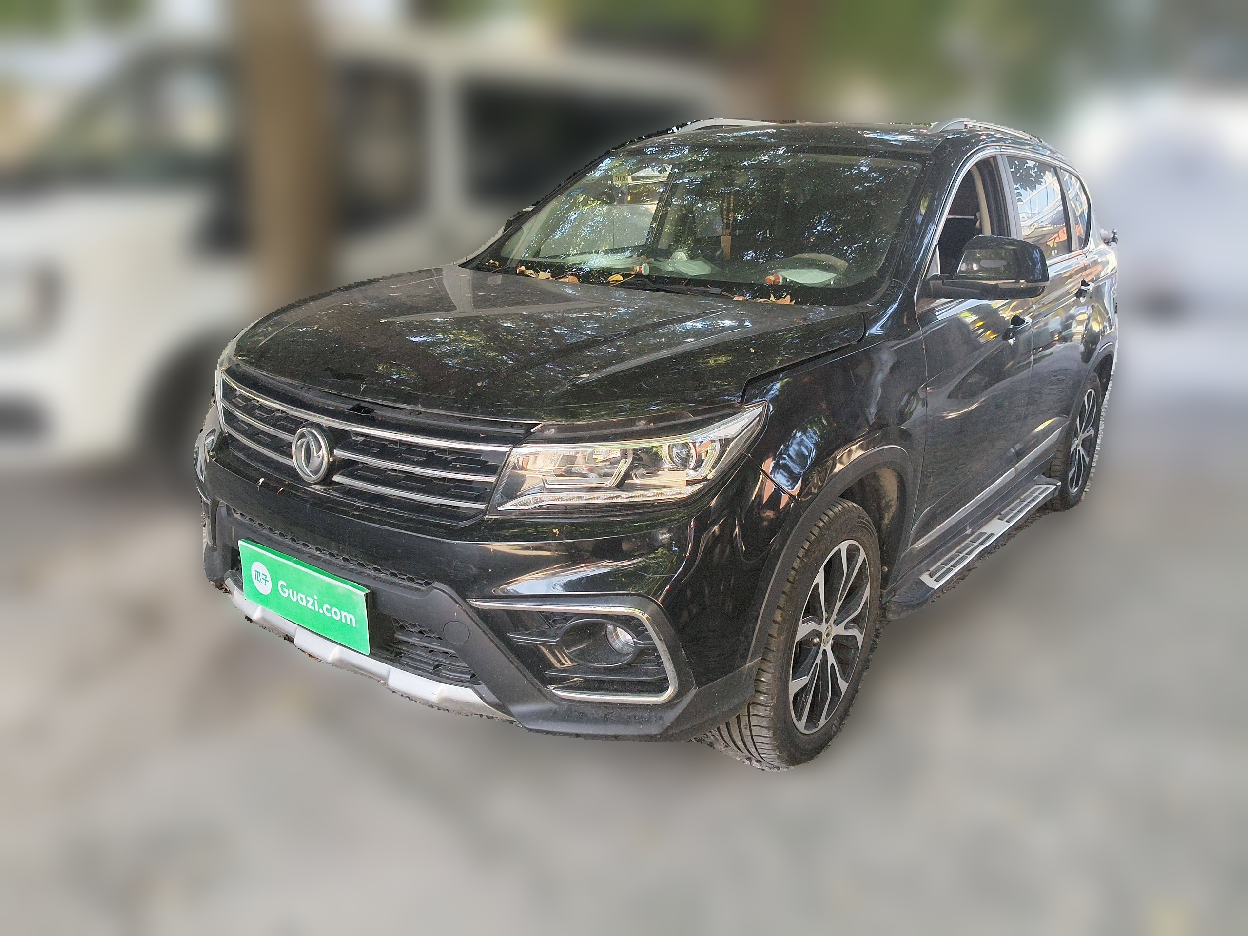 Forthing JOYEAR X5 2018 car image 