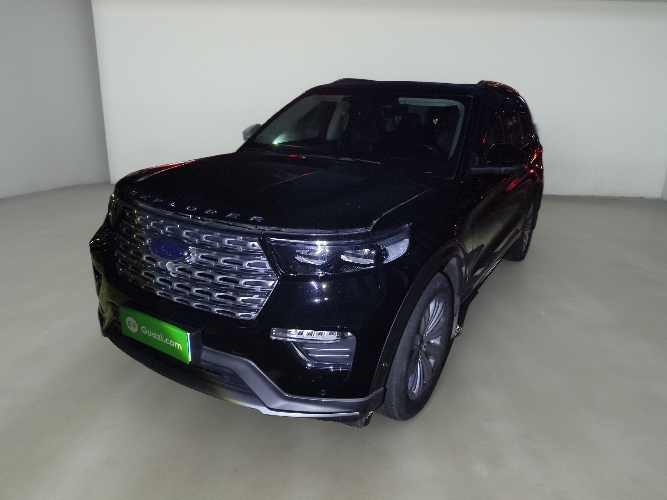 Ford Explorer 2021 Ford Explorer 2021 immagine di auto