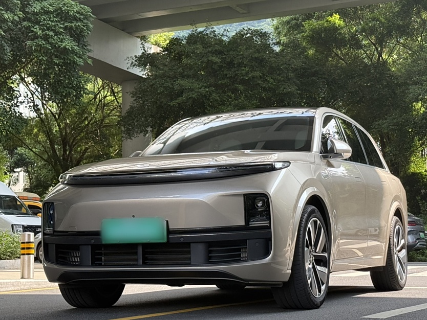 Li L8 2023 изображение автомобиля 