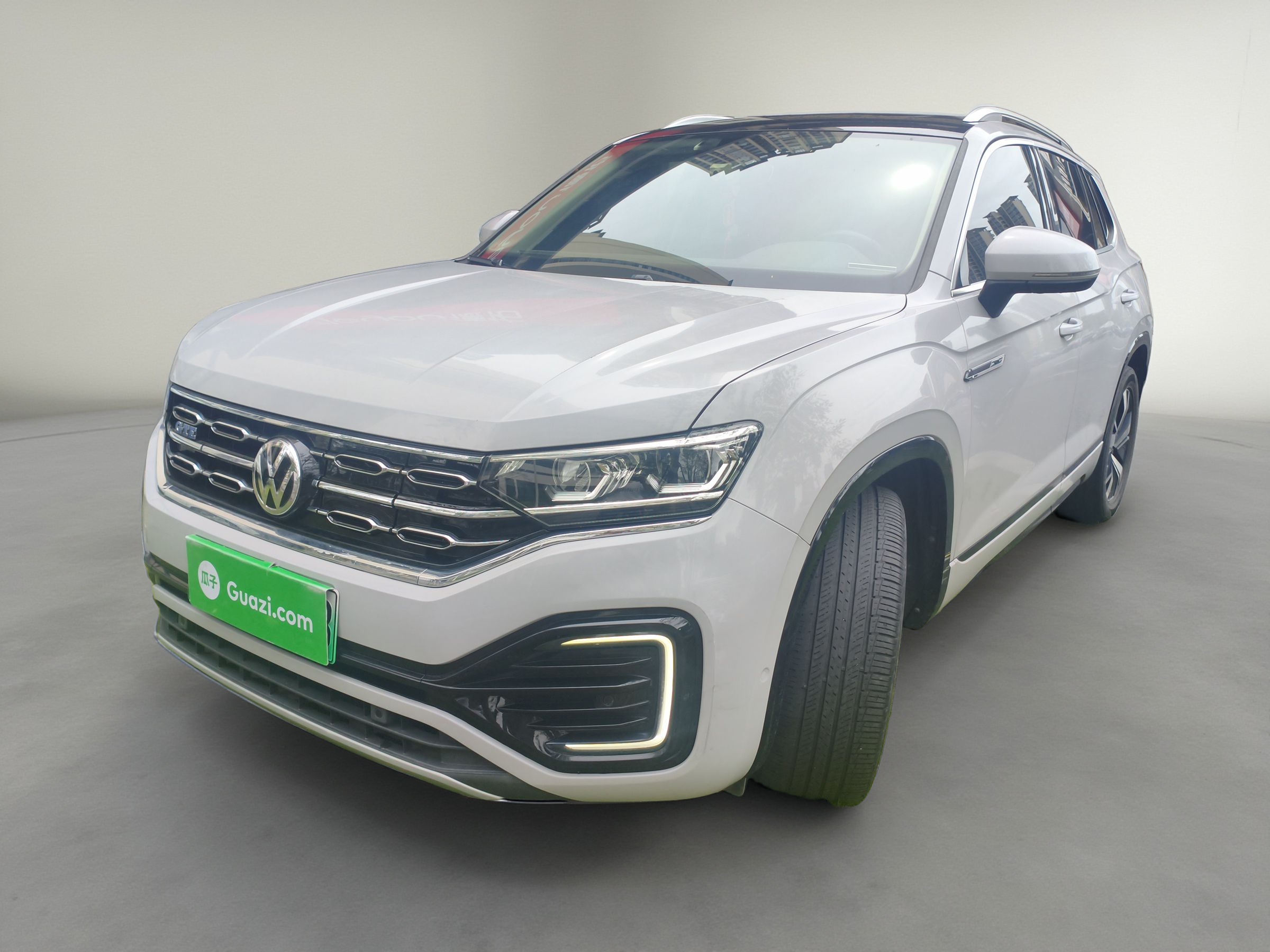 Volkswagen Tayron GTE 2020 car image 