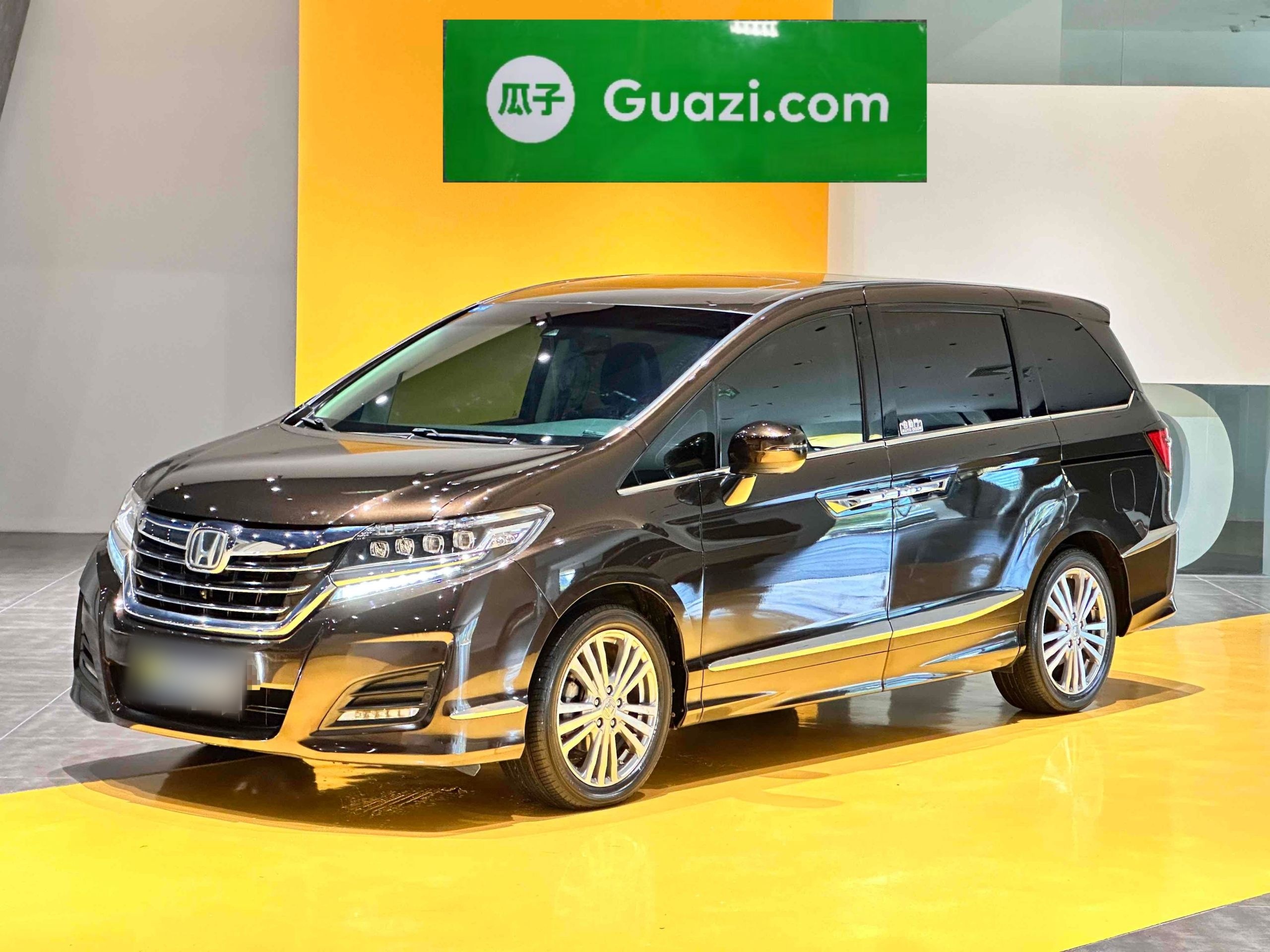 Honda Elysion 2016 صورة سيارة 