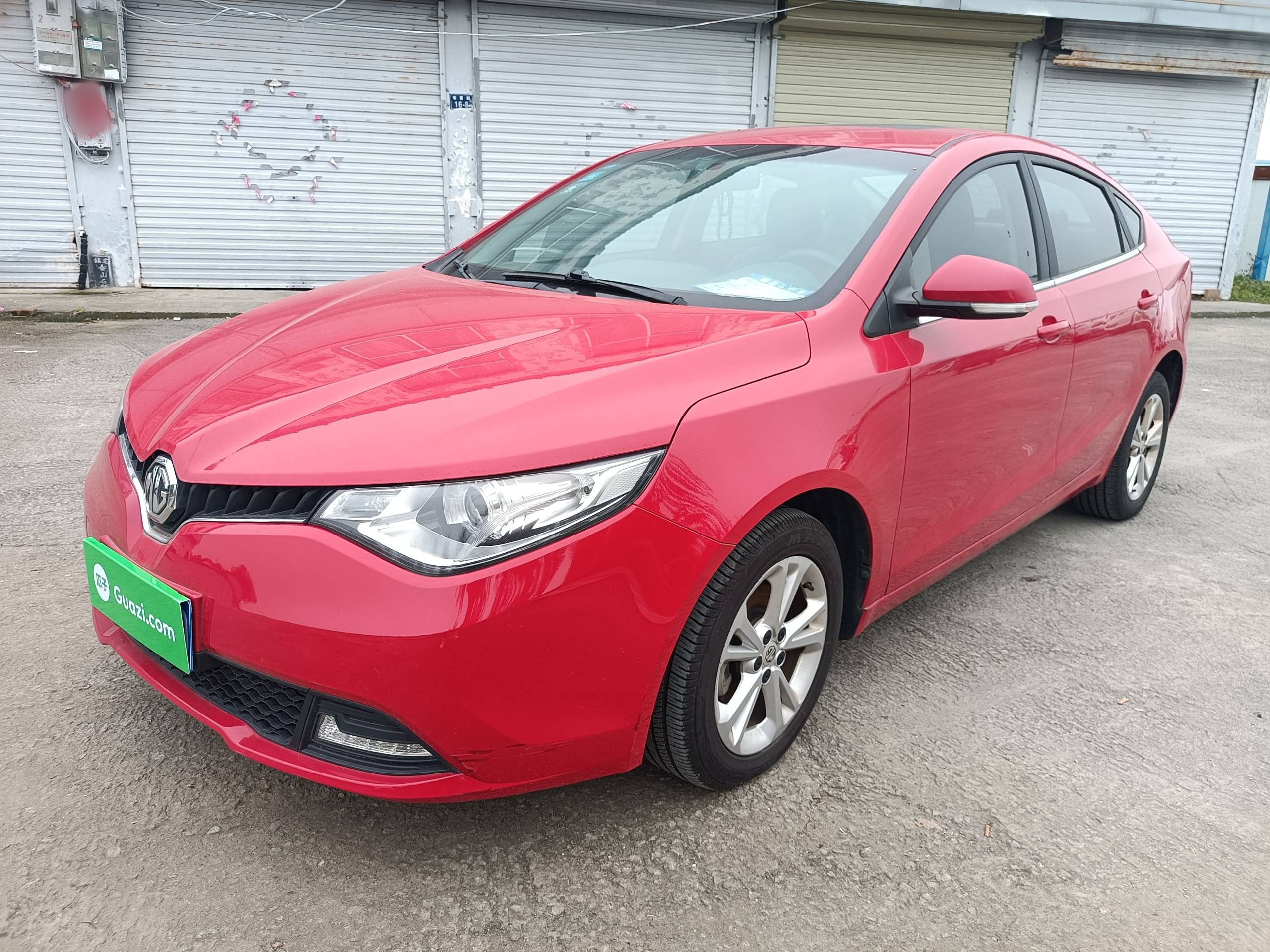 MG GT 2017 MG GT 2017 car image