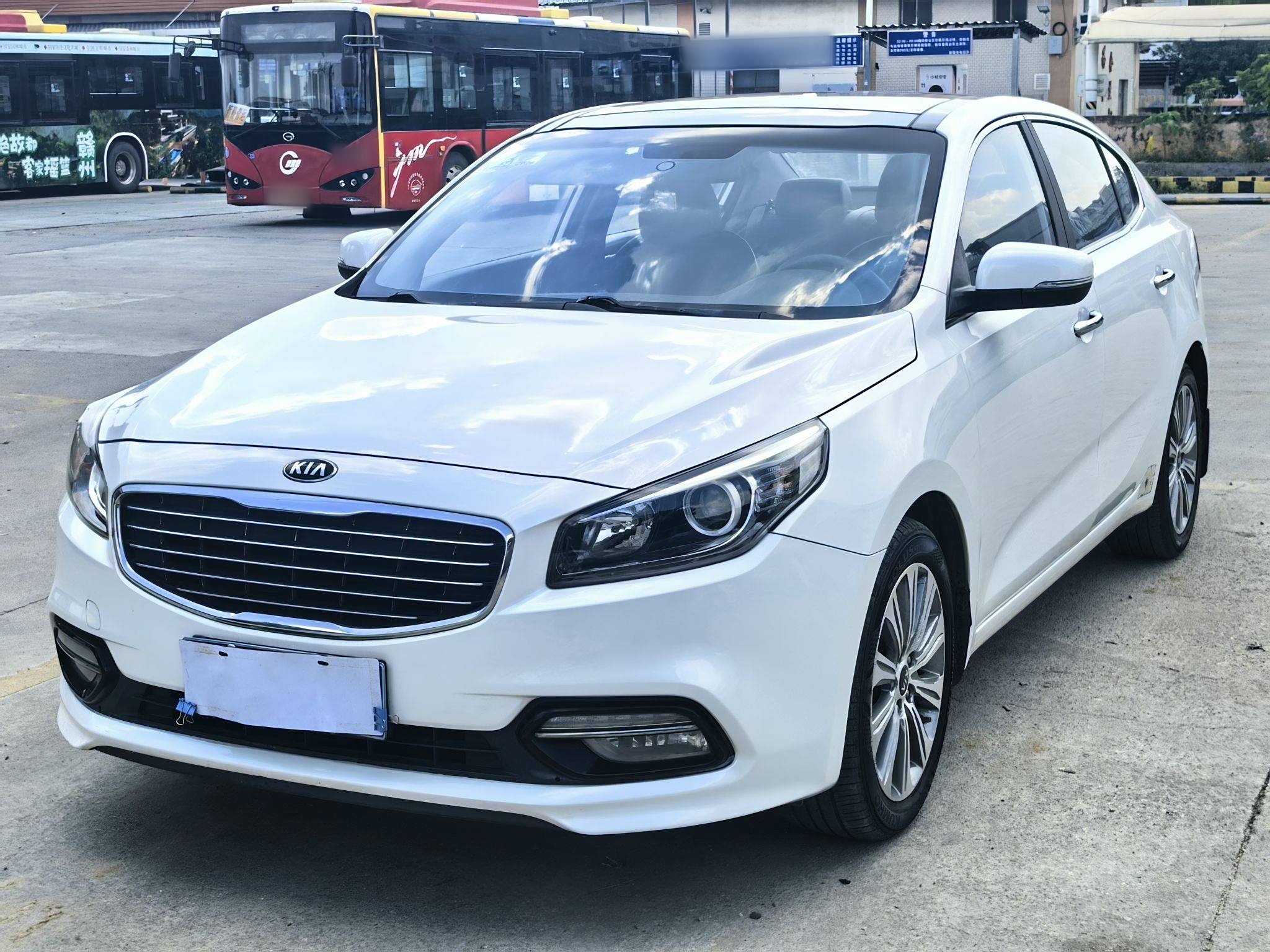 Kia K4 2016 汽车图片 