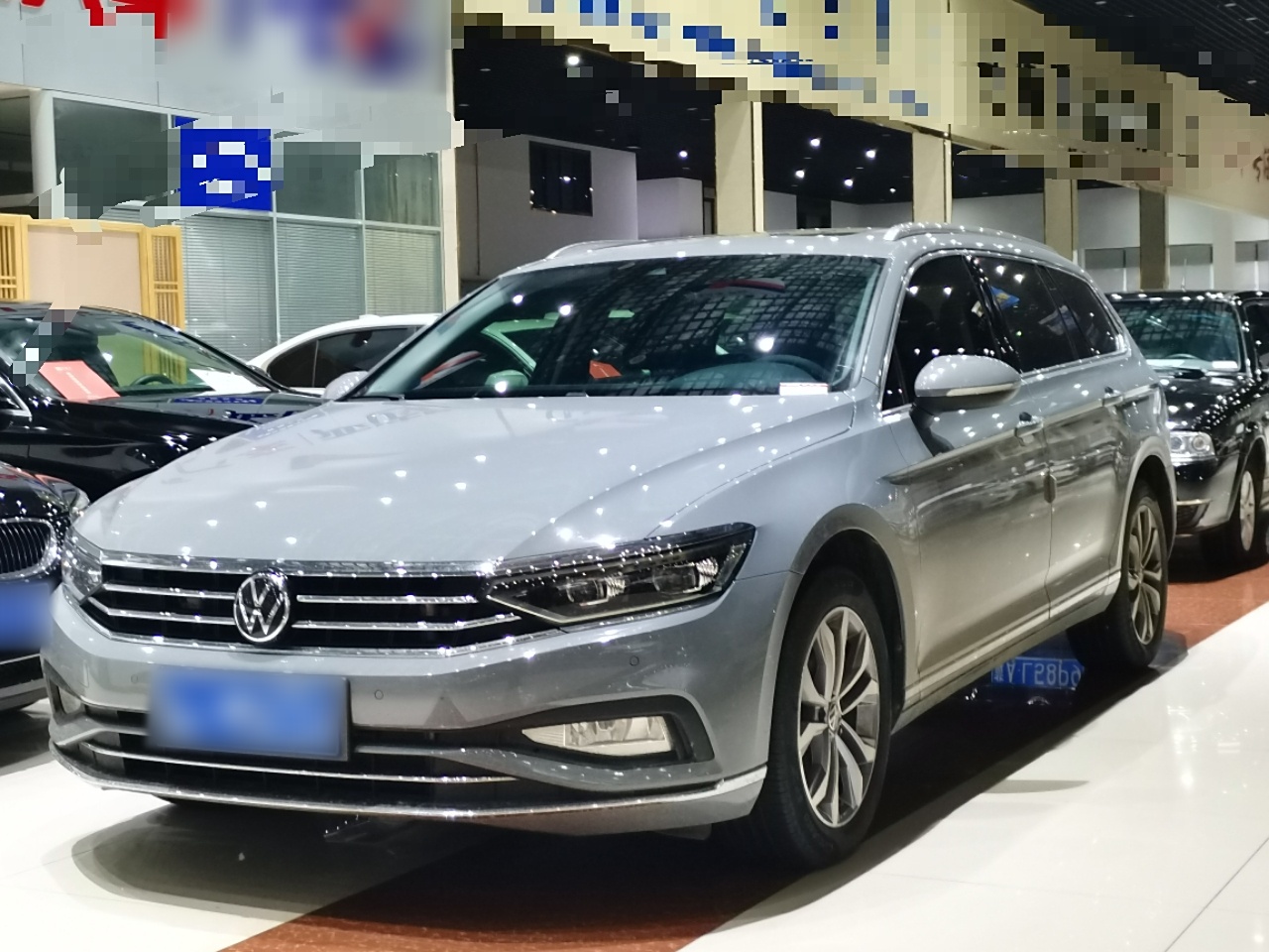 Volkswagen Passat Variant 2023 Volkswagen Passat Variant 2023 immagine di auto