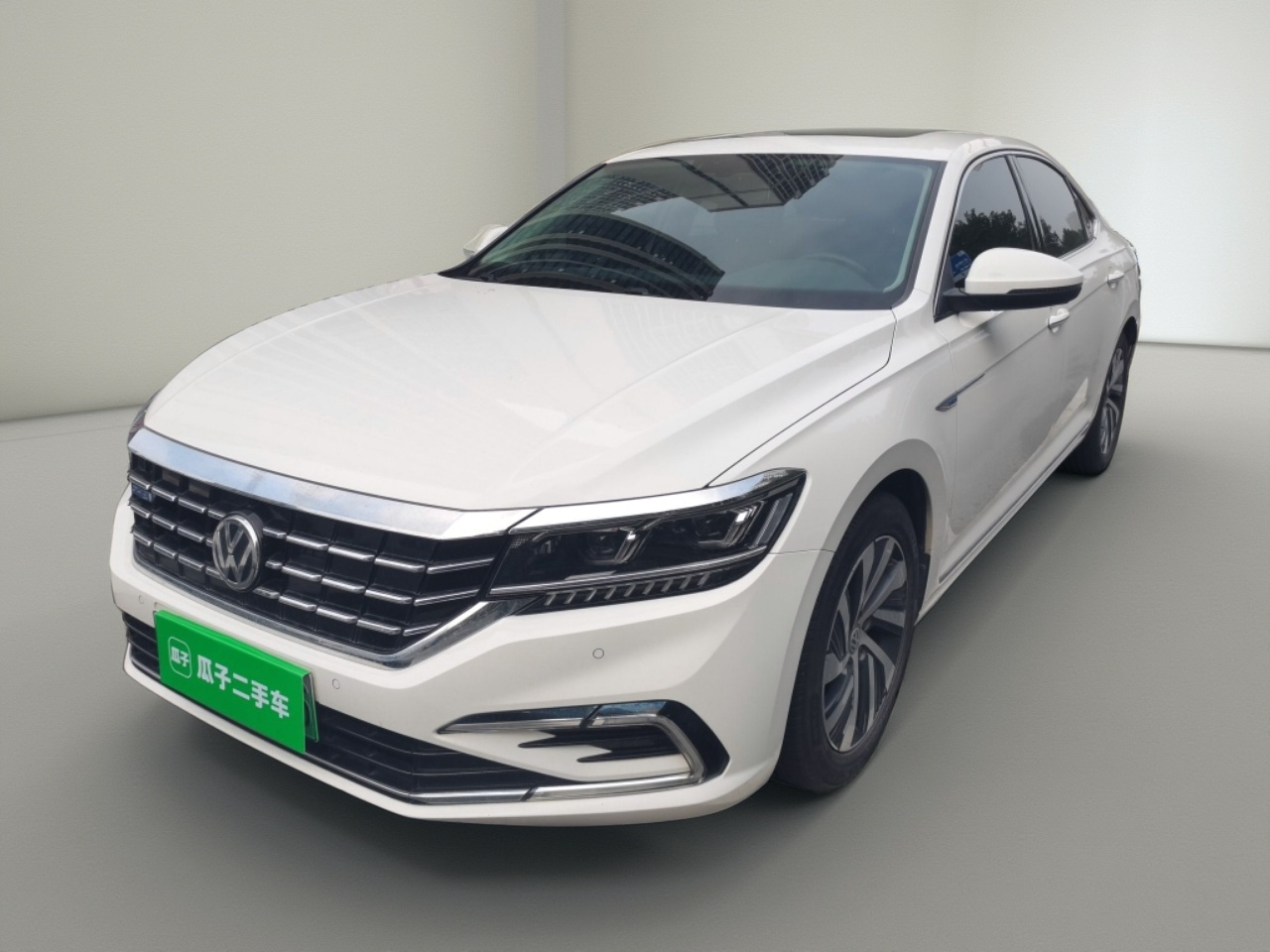 Volkswagen Passat New Energy 2020 Volkswagen Passat New Energy 2020 car image