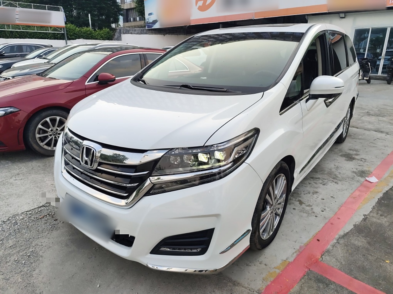 Honda Elysion 2016 صورة سيارة 