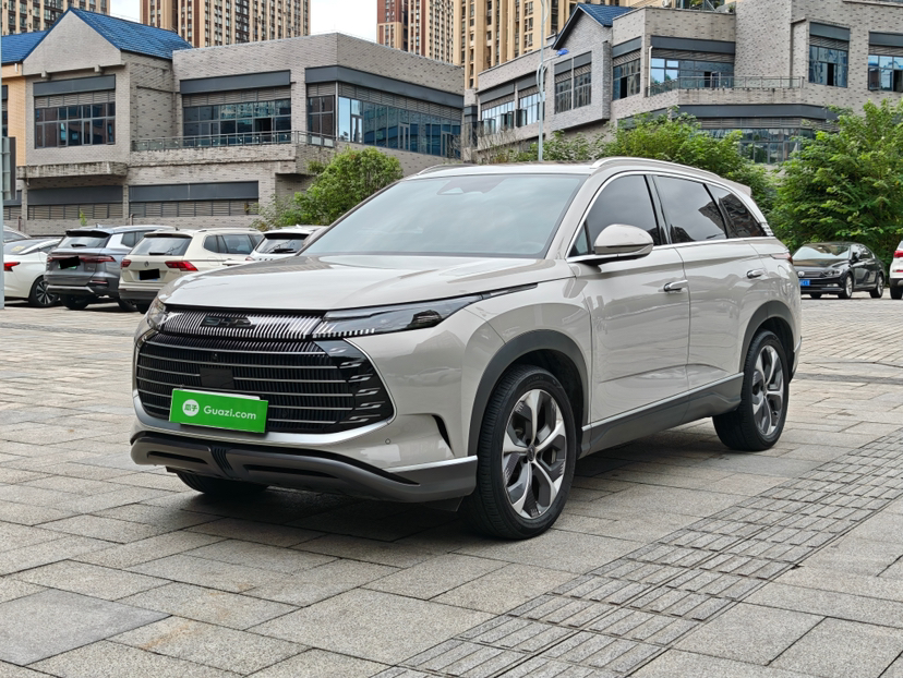 BYD Frigate 07 2023 BYD Frigate 07 2023 immagine di auto