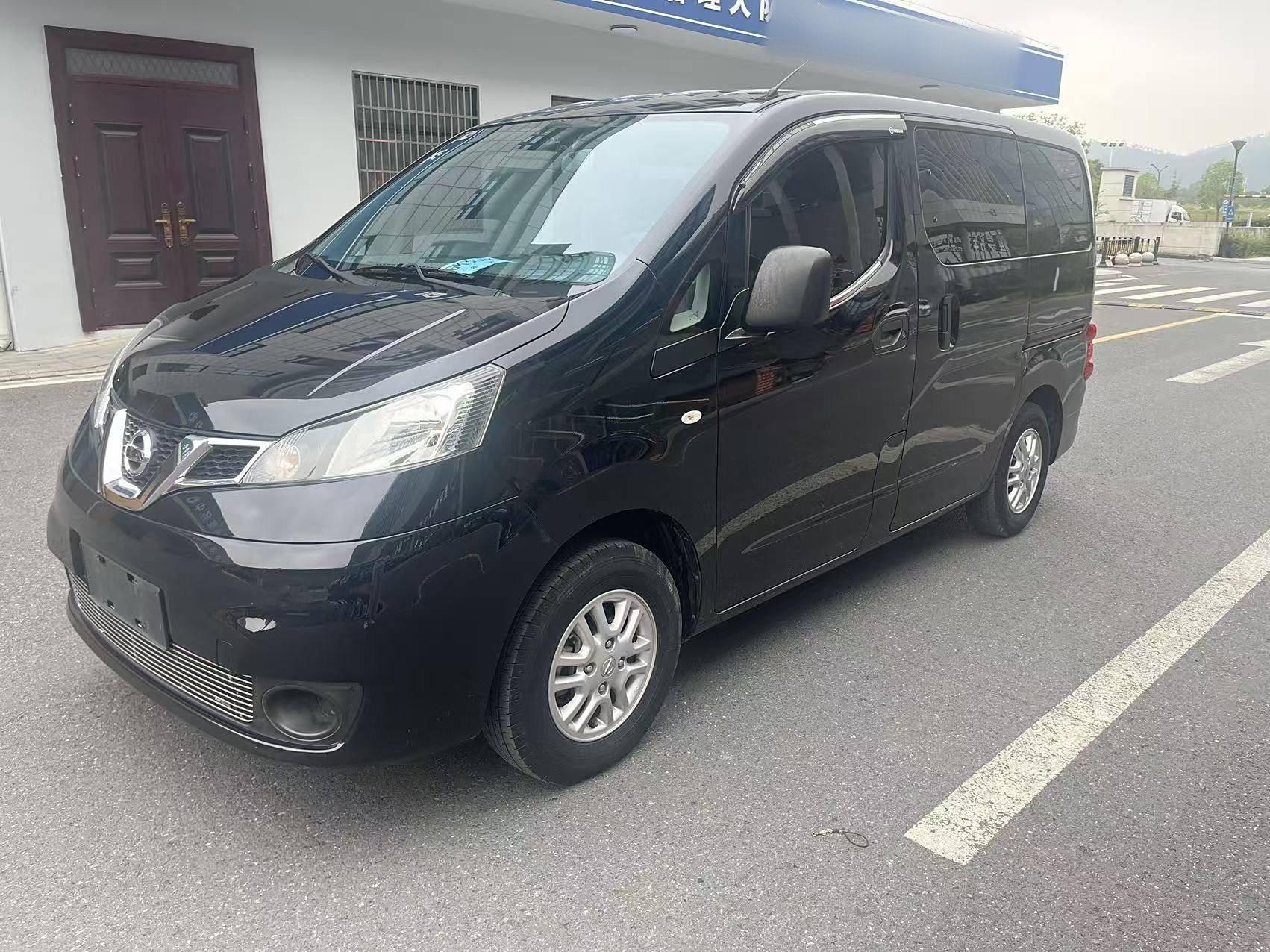 Nissan NV200 2019 汽车图片 