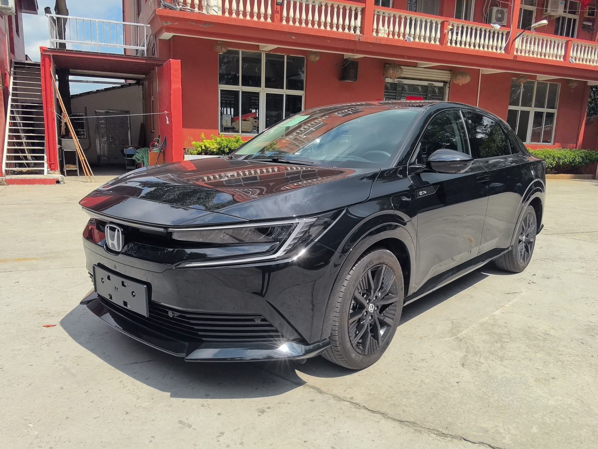 Honda e:NP2 2025 car image 