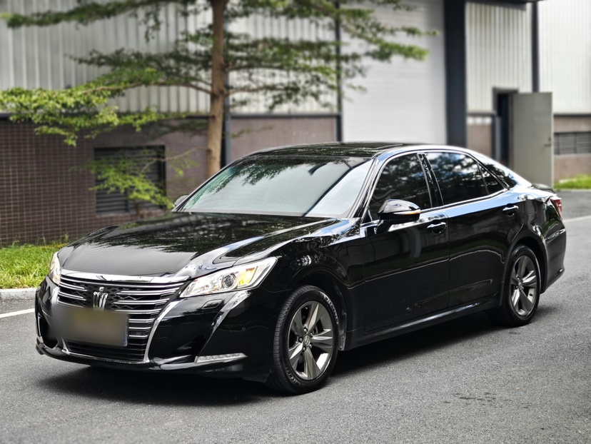 Toyota Crown 2016 Toyota Crown 2016 汽车图片