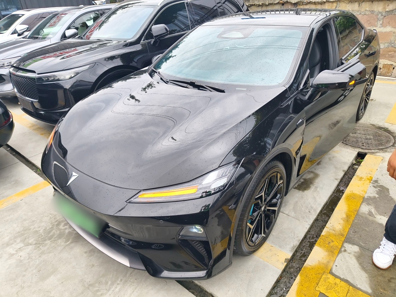 Deepal L07 2025 car image 