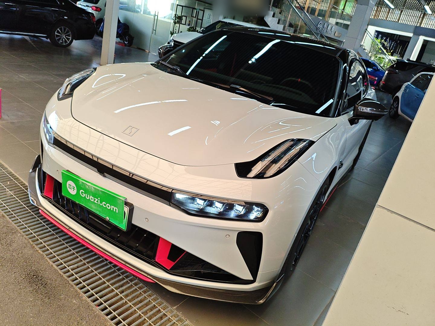 Zeekr 001 FR 2023 汽车图片 