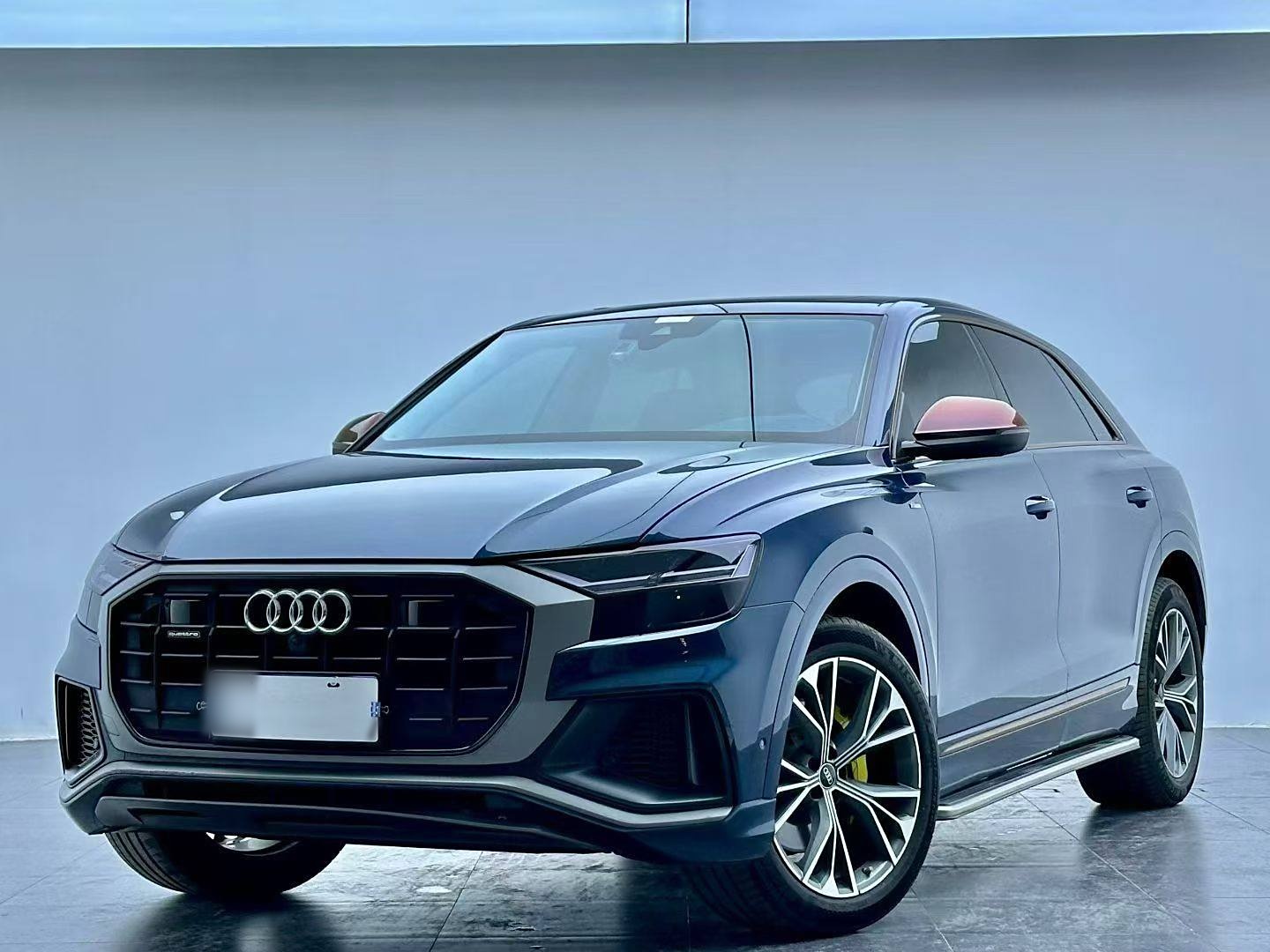 Audi Q8 2021 car image 
