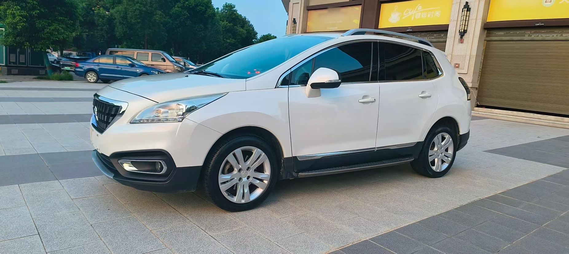Peugeot 3008 2017 image de voiture 