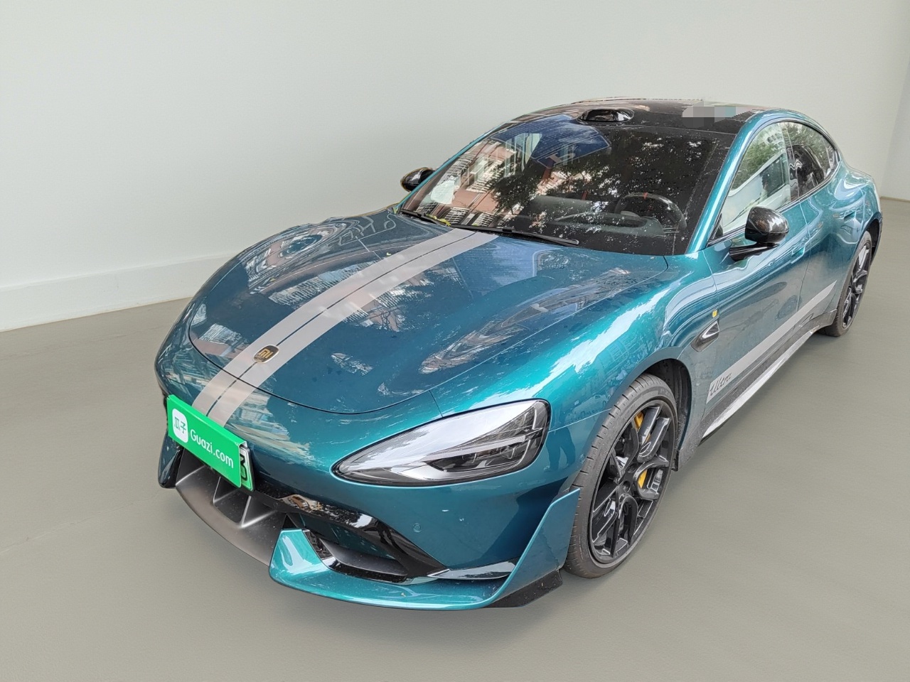 MI SU7 Ultra 2025 汽车图片 