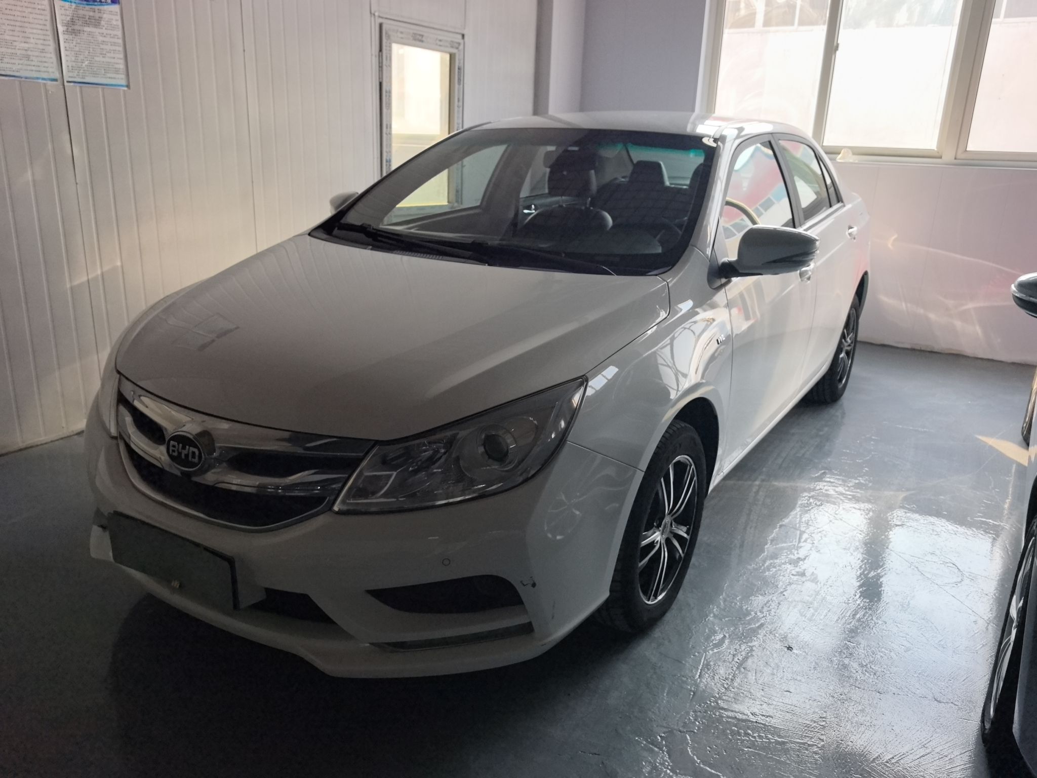 BYD SuRui 2017 car image 