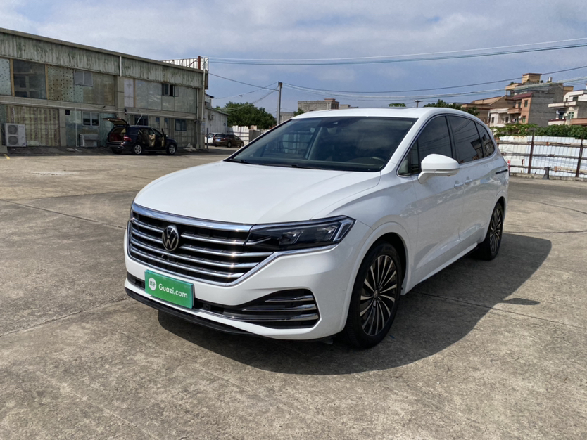 Volkswagen Viloran 2020 immagine di auto 