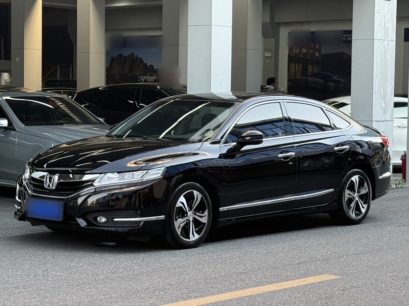 Honda Spirior 2016 car image 