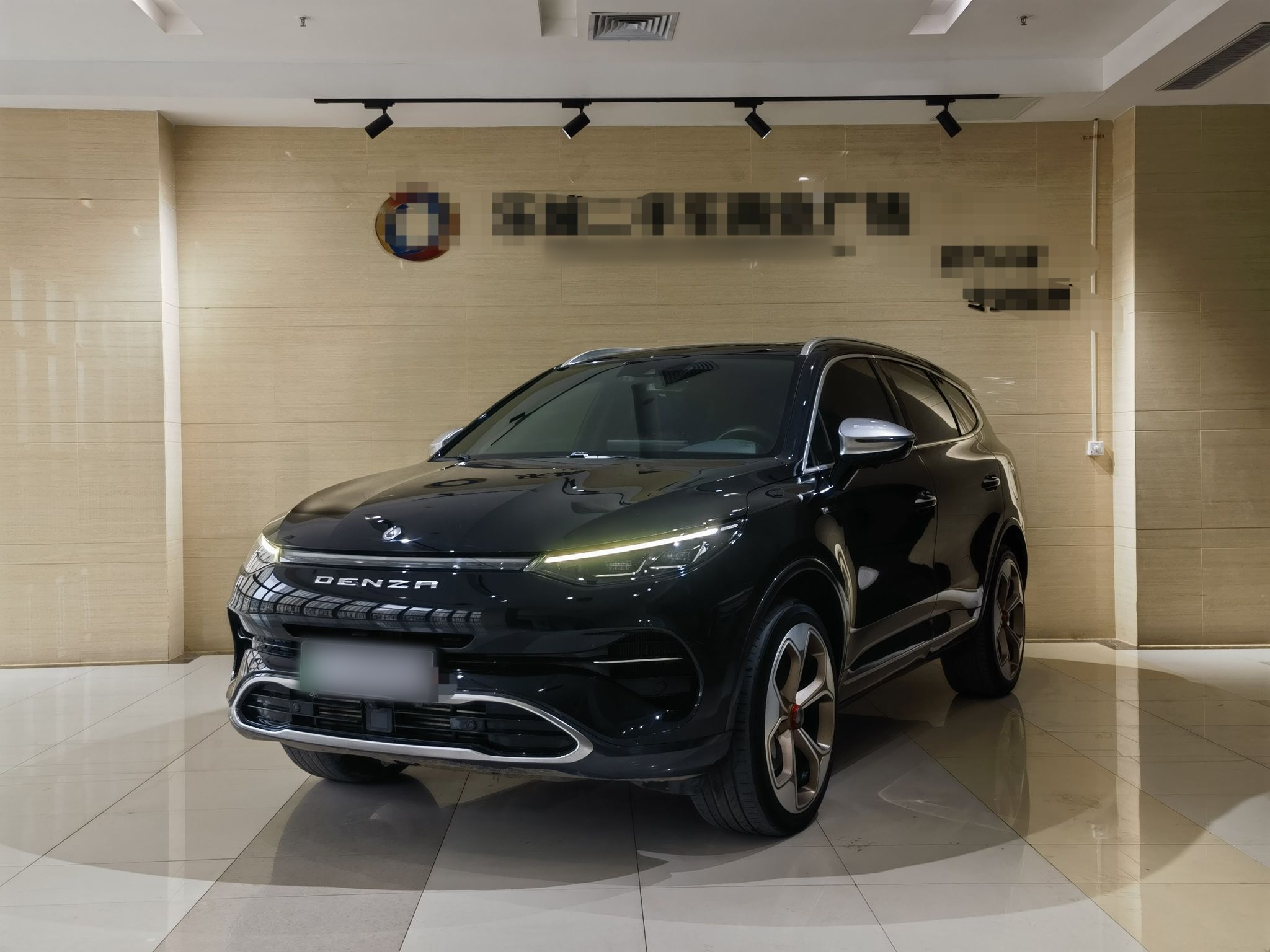 Denza X 2022 Denza X 2022 car image