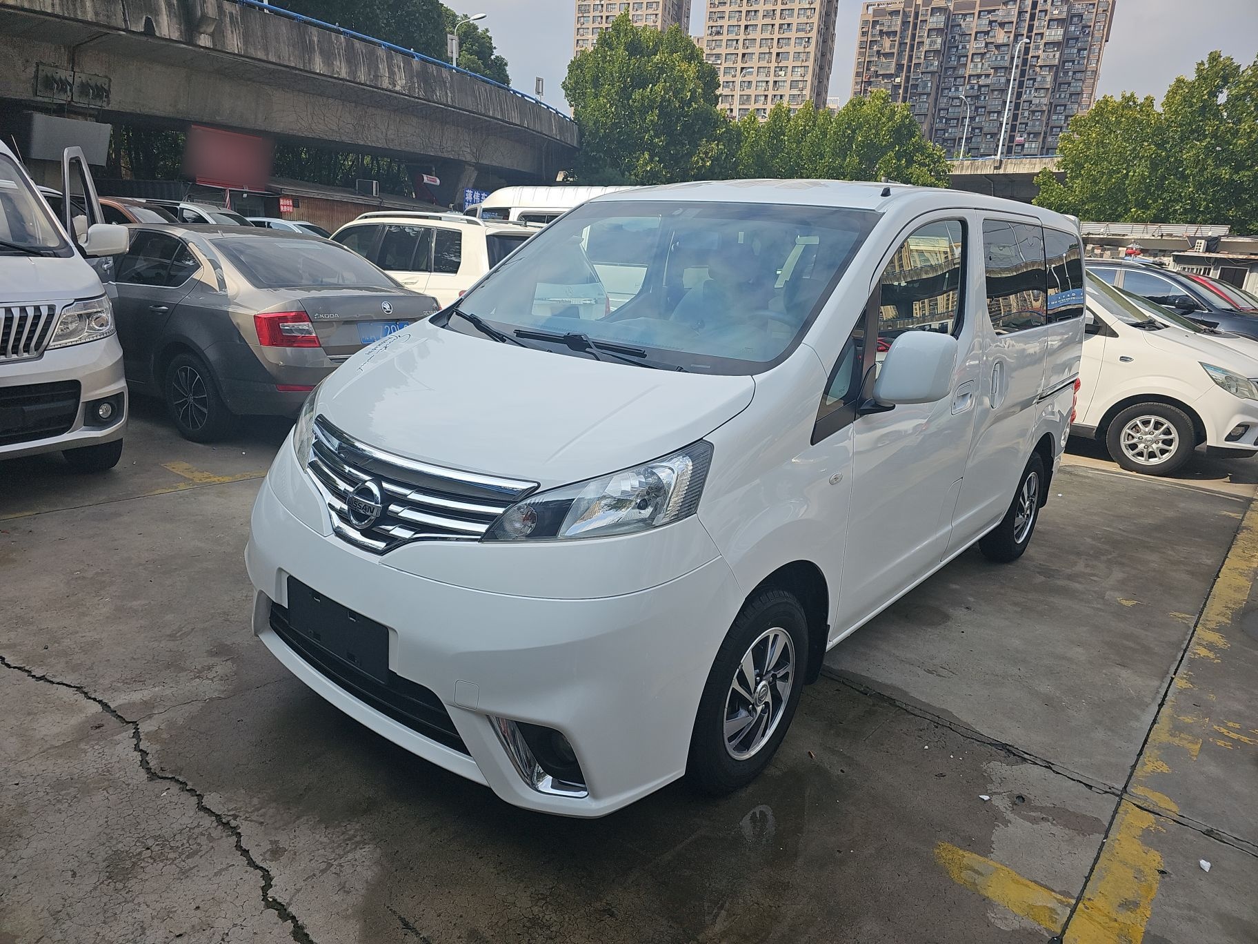 Nissan NV200 2018 汽车图片 