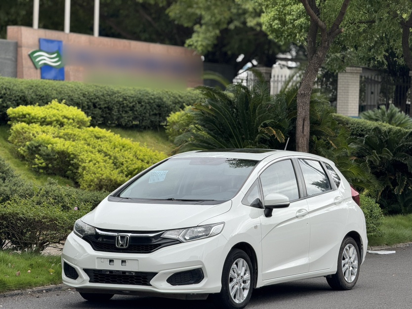 Honda Fit (Imported) 2018 car image 