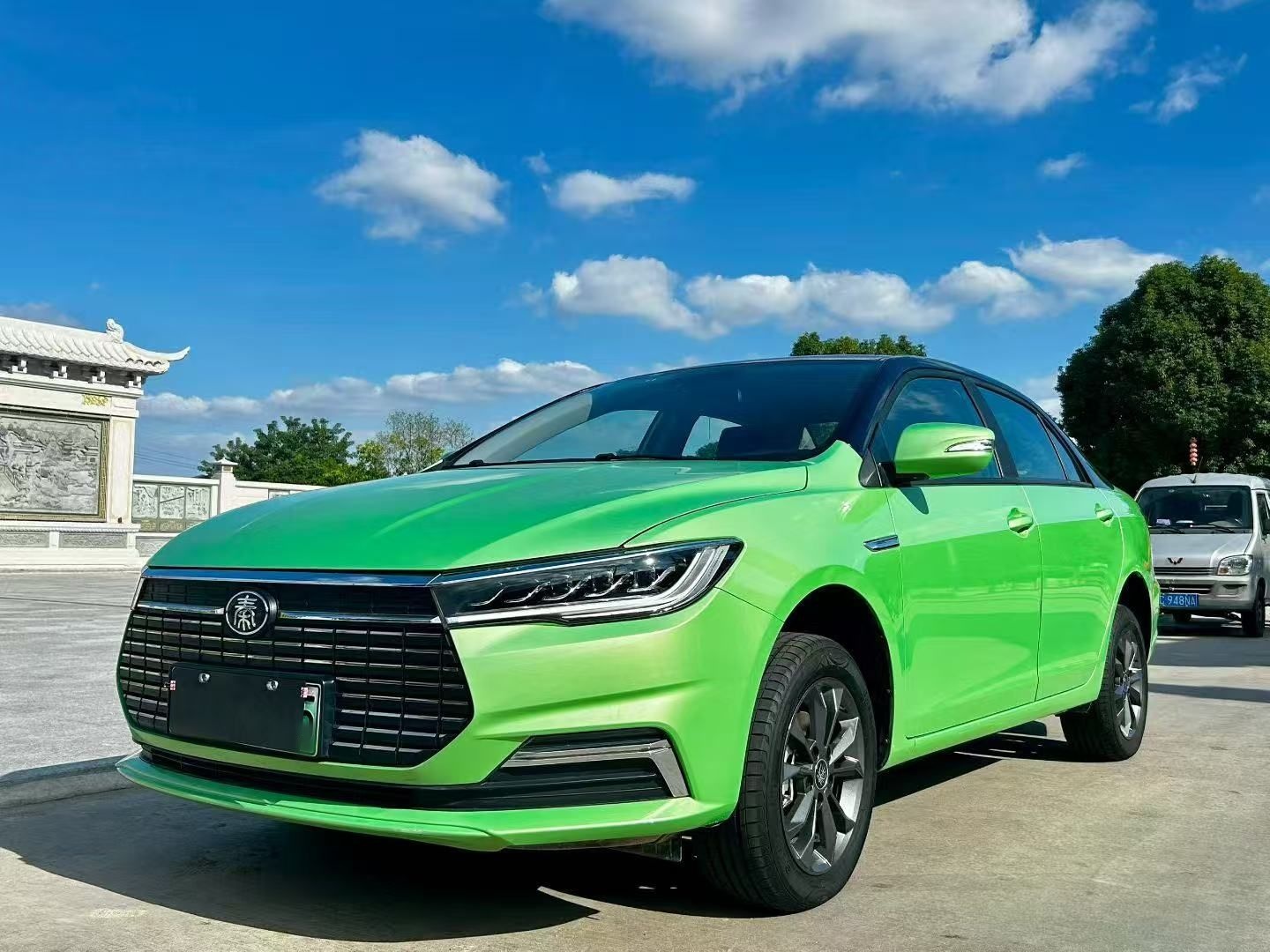 BYD Qin New Energy 2024 car image 