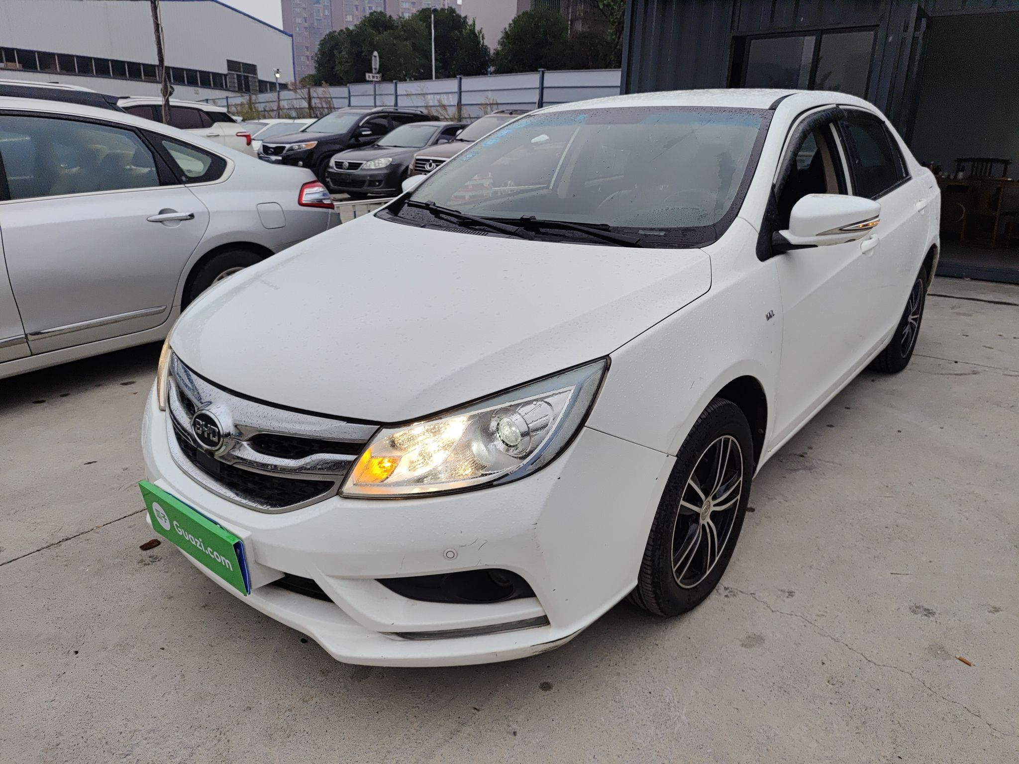 BYD SuRui 2017 car image 