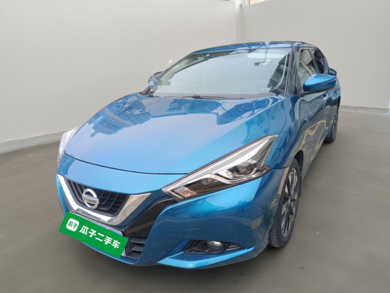 Nissan Bluebird Classic 2017 汽车图片 