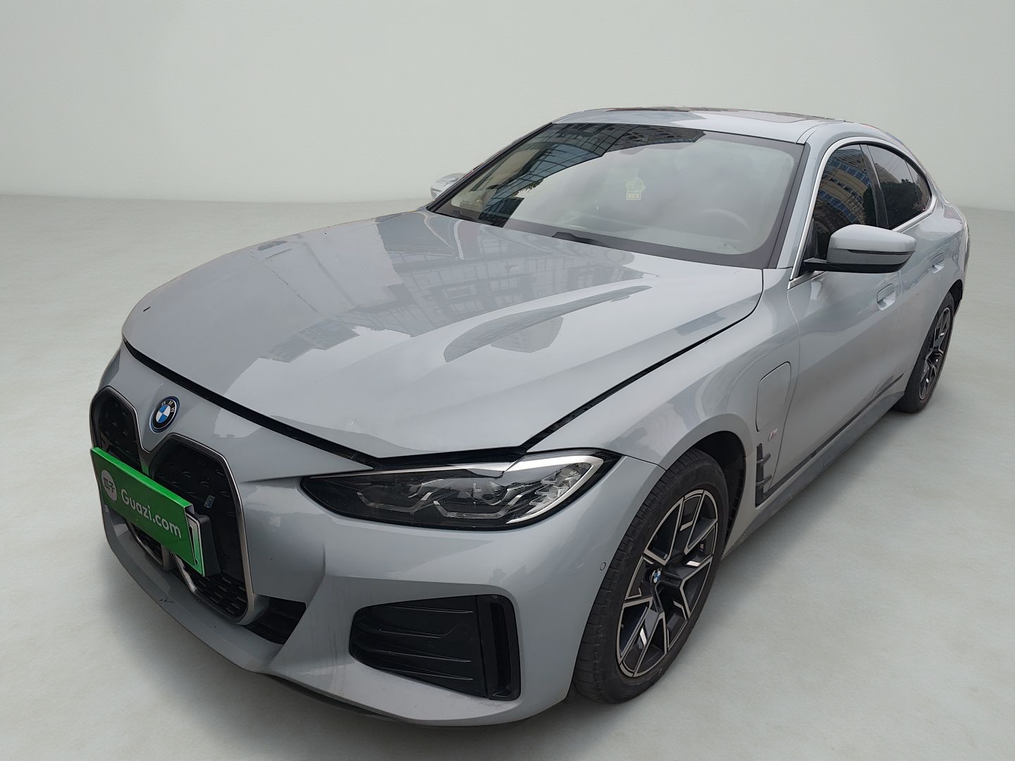 BMW i4 M50 2023 car image 