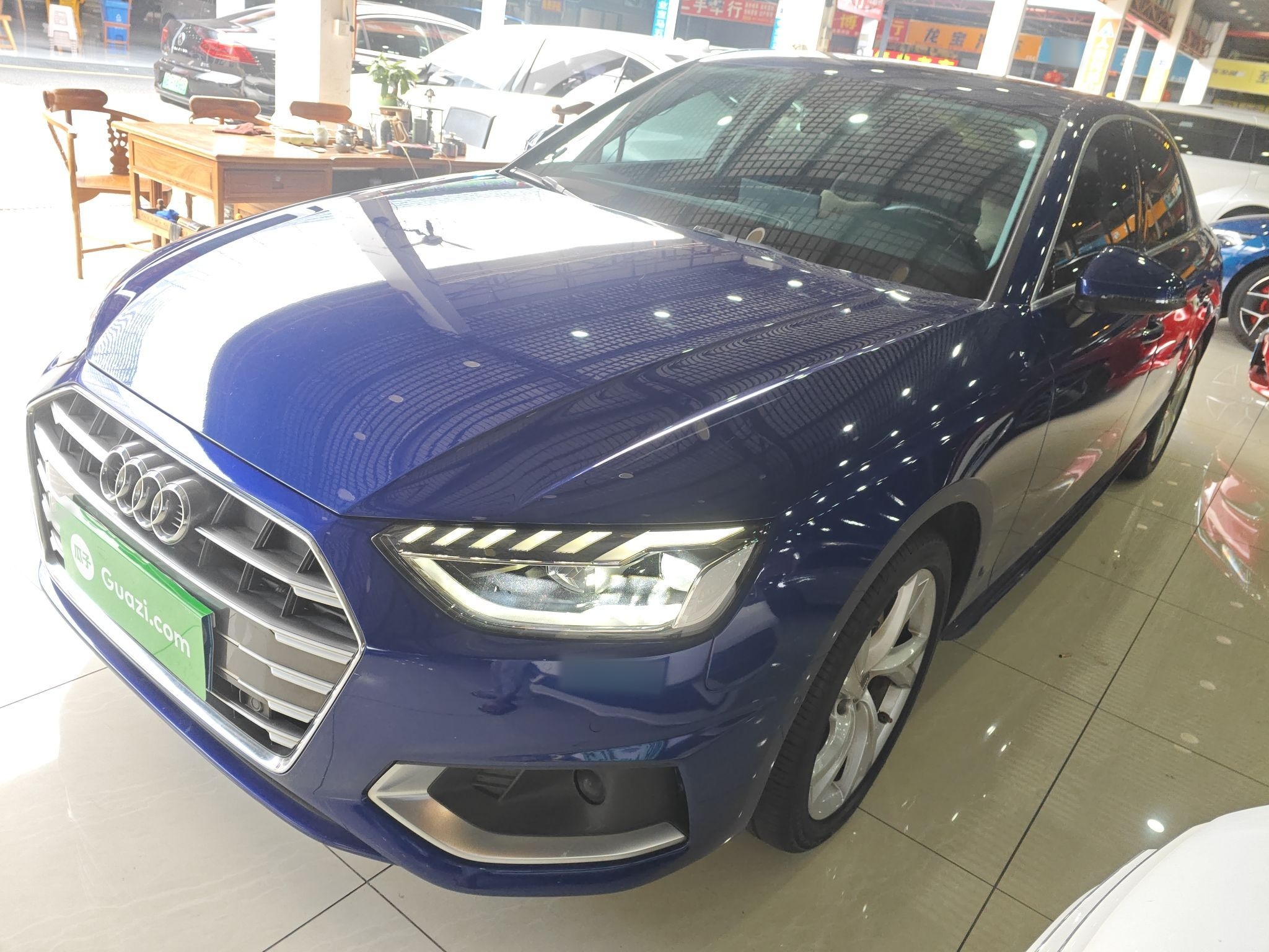 Audi A4 2020 car image 