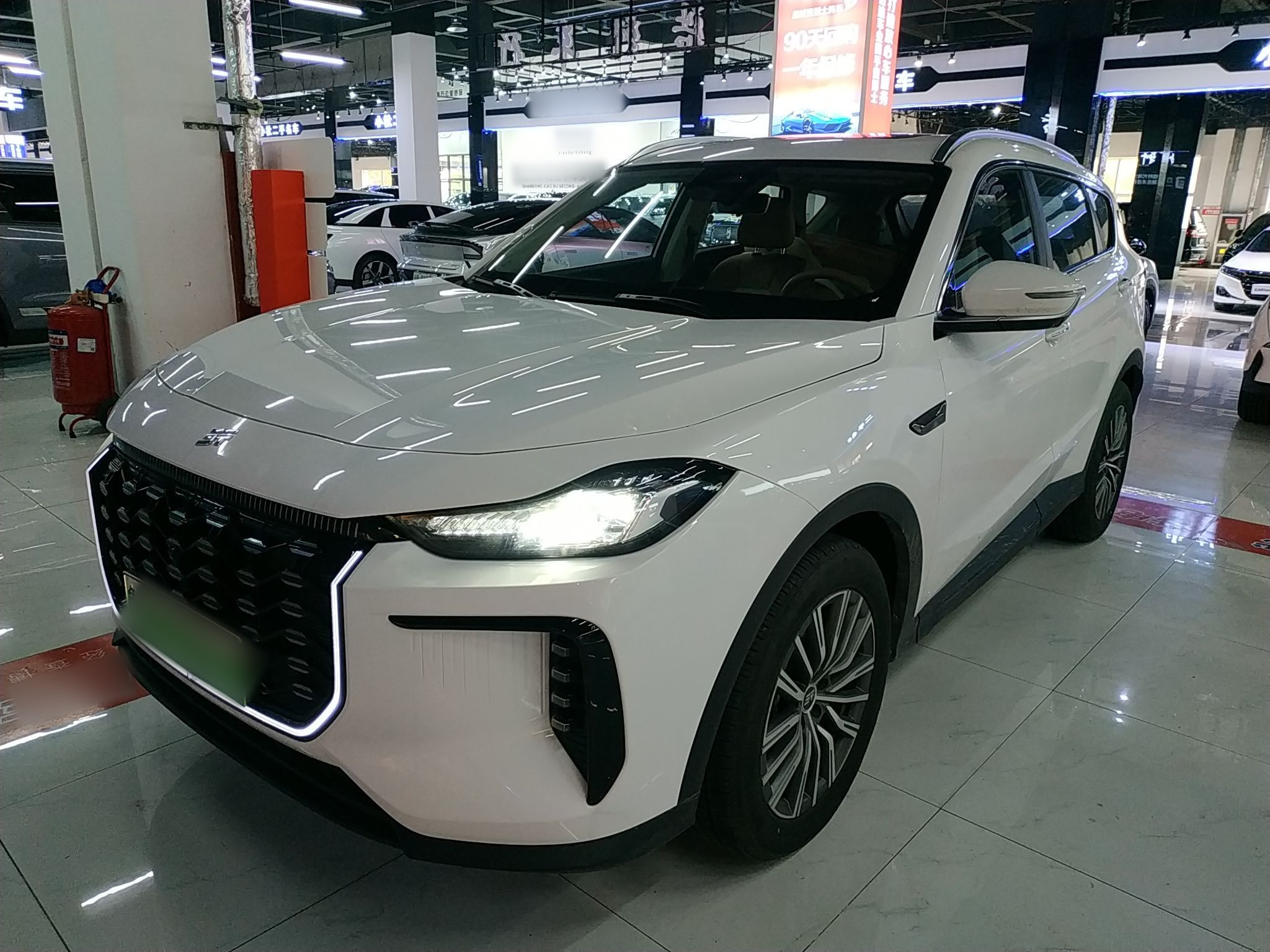 Jetour X70 C-DM 2024 car image 