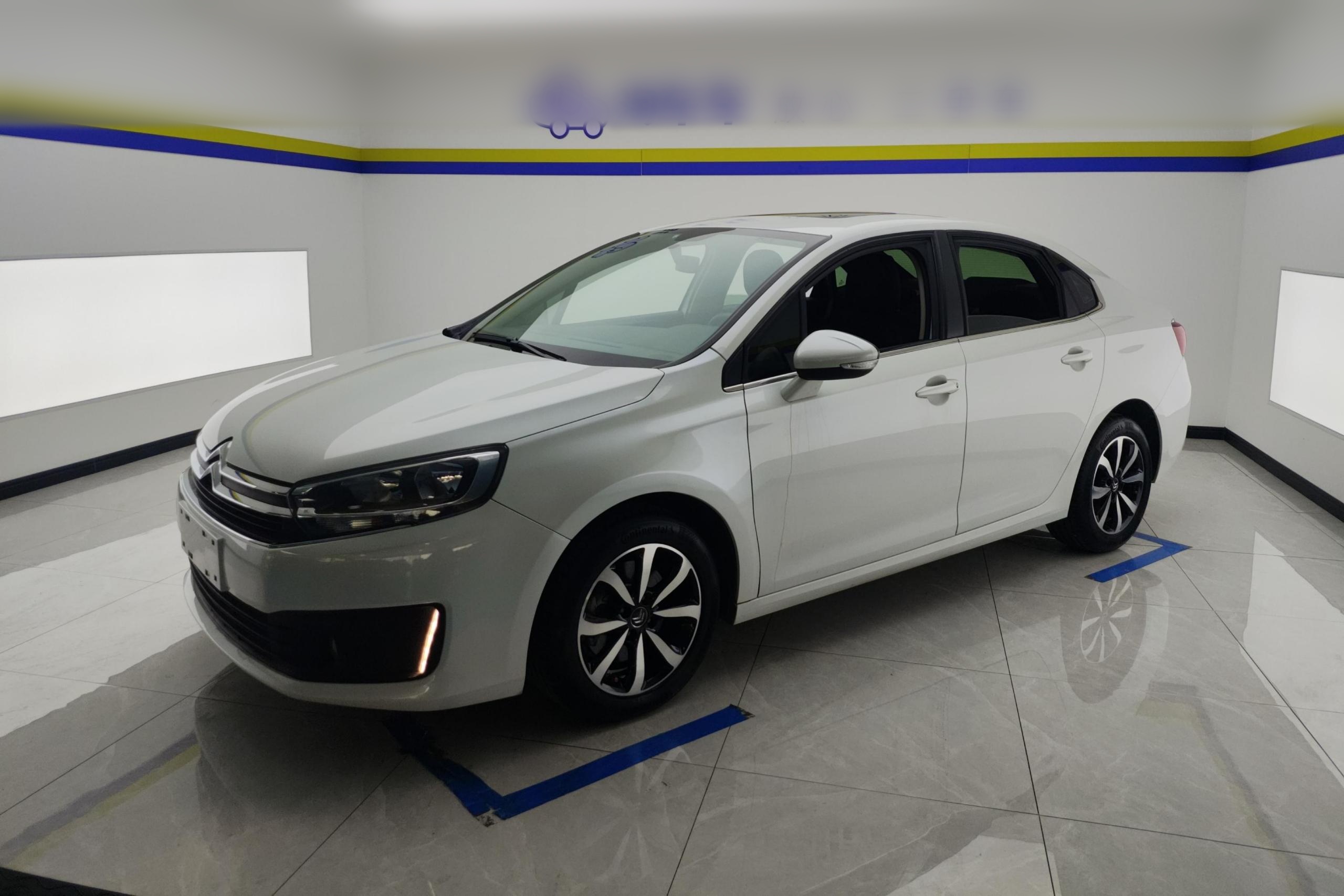 Citroen C4 C-Quatre 2019 car image 